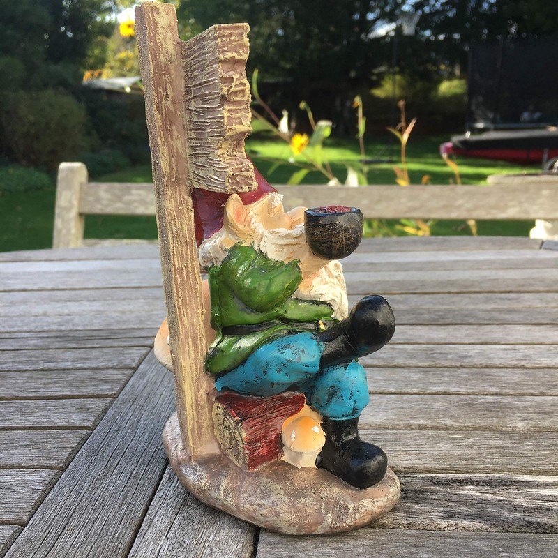 FHFY Garden Wesley the Weeder Traditional Gnome Garden 20 cm