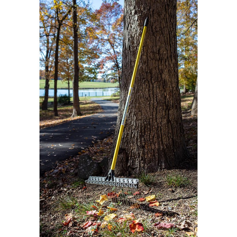 THE GROUNDSKEEPER II Rake 55-inch Lightweight Fiberglass Handle, 21-inch Head,