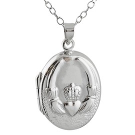 FashionJunkie4Life Sterling Silver Oval Locket Necklaces for Women, 18" Cable Chain, Sterling Silver, No Gemstone