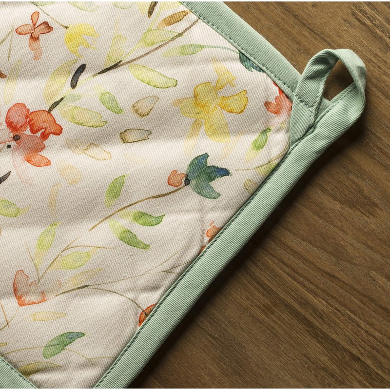 Maison d' Hermine Spring/Summer Set with Oven Gloves and Pot