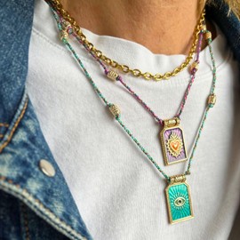 happymaker - Boho Schmuck Damen, Sommer Kette Damen mit Amulett, Stoffkette lila mit Messing Perlen und Herz Taro Anhänger, Sommerkette für Frauen und Mädchen, handgemacht in Deutschland