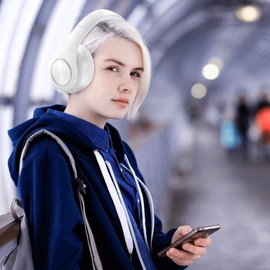 TUINYO Bluetooth Headphones Wireless, Over Ear Stereo Wireless Headset 40H Playtime with deep bass, Soft Memory-Protein Earmuffs, Built-in Mic Wired Mode PC/Cell Phones/TV-White
