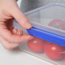 Sistema KLIP IT Food Storage Container Set | 2 L | Large Airtight Food Boxes with Clip-Close Lids | BPA-Free | Blue Clips | 3 Count