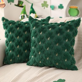 DFXSZ St Patricks Day Pillow Covers 18x18 inch Set of 2 St Patricks Day Decorations Green Shamrock Soft Plush Faux Fur Jacquard Throw Pillows for Bedroom Sofa Holiday Festivals Home Decor PTK022A18