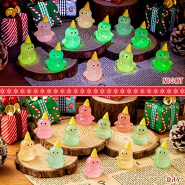 LHSYFBZ 25Pcs Luminous Mini Resin Snowman, Miniature Snowman, Glow in The Dark Tiny Snowman for Garden Landscape Aquarium Dollhouse Birthday Party Room Crafts Decor