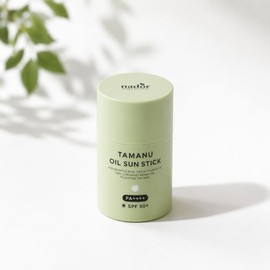 Lador Tamanu Oil Sun Stick SPF 50+ PA+++ 21g / 아도르 타마누 오일 선스틱 SPF 50+ PA+++ 21g