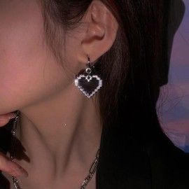 Yheakne Vintage Crystal Heart Drop Earrings Onyx Heart Dangle Earrings Black Heart Huggie Hoop Earrings Rhinestone Hollow Love Heart Earrings Jewellery for Women, Zinc