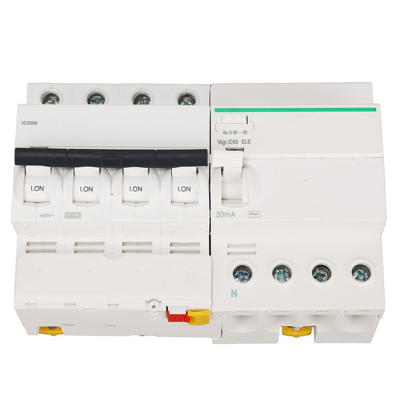 Miniature Circuit Breaker PA66 Flame Retardant Shell 4P and N