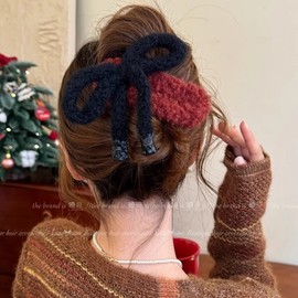 2024 New Elegant Cute Ribbon Roll-up Duckbill Hair Clip Large Plush Clip - Black, Antique Green Bow Tie 5ea