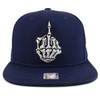 Trendy Apparel Shop Gorra con diseño de esqueleto de dedo