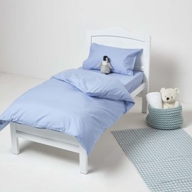 HOMESCAPES Blue Cot Bed Fitted Sheets 70 x 140 cm 2 Pack 100% Egyptian Cotton Percale Soft Hypoallergenic Toddler Bed Sheet Fully Elasticated Skirt Breathable Easy Care 200 TC 400 Thread Count Equiv