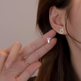 TUCEWP Cute Bunny Earrings for Women Dainty Silver Asymmetric Rabbit Carrot Stud Earrings Tiny Easter Bunny Earrings Small Animal Screw Back Earrings Fashion Birthday Christmas Easter Jewelry Gifts
