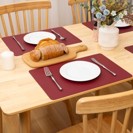 Placemats Set of 6, Faux Leather Place Mats Heat Stain Scratch Resistant Non-Slip Wipeable Waterproof Washable Outdoor/Indoor Table Mats for Kitchen Dining Table Decor, 17’’×12’’, Red