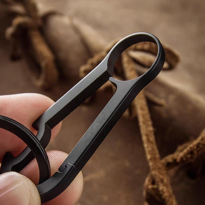 Keychain Bottle Opener, Carabiner Key Chain Clip Hook with Key