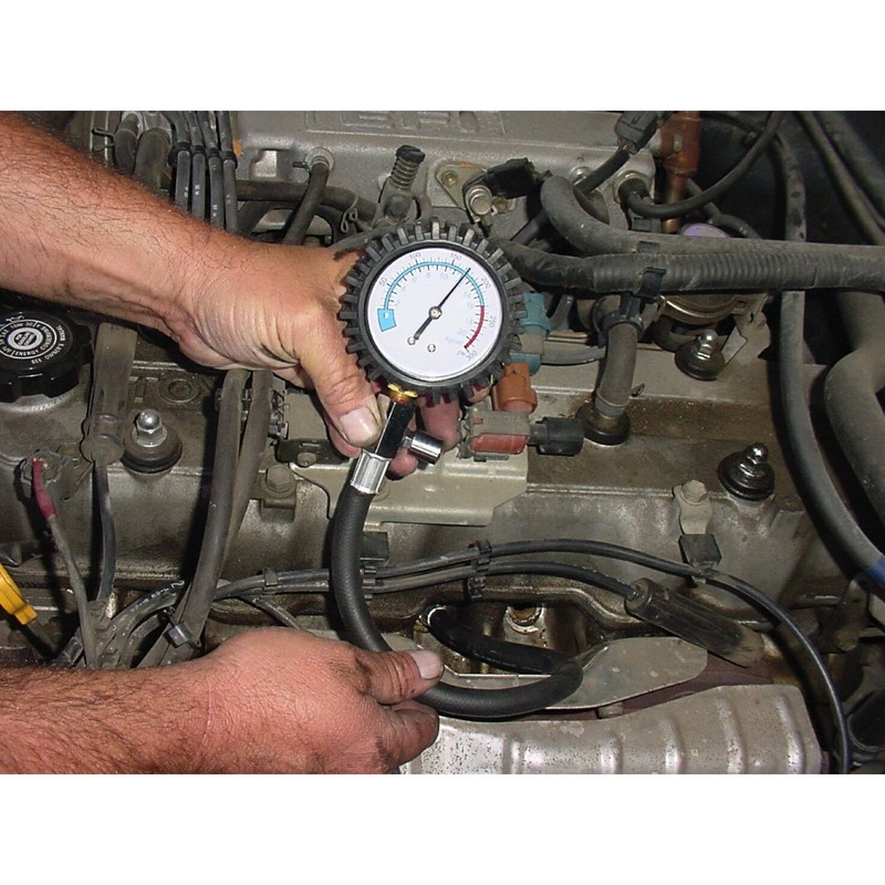 Powerbuilt 647000 Compression Tester