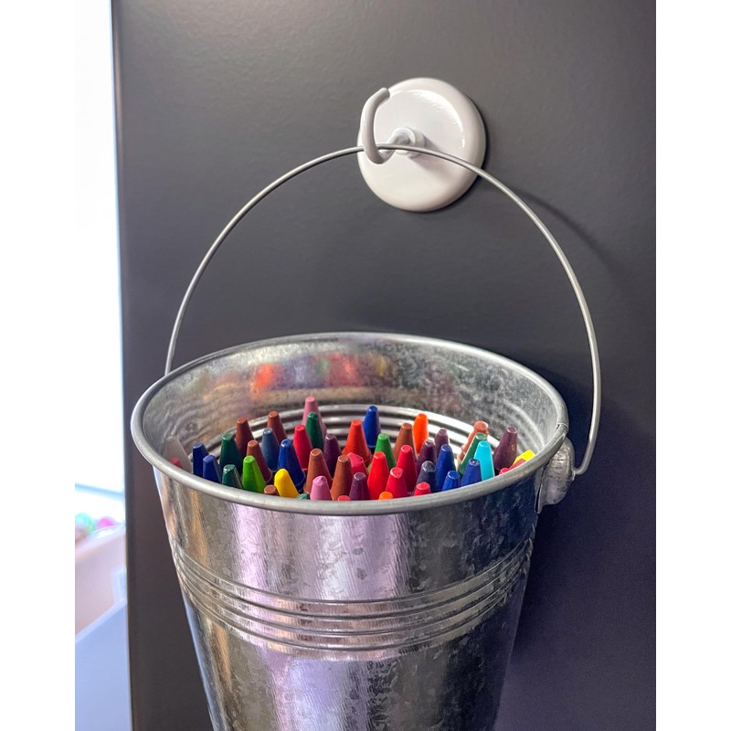 Teacher Created Resources Black and White Magnetic Hooks