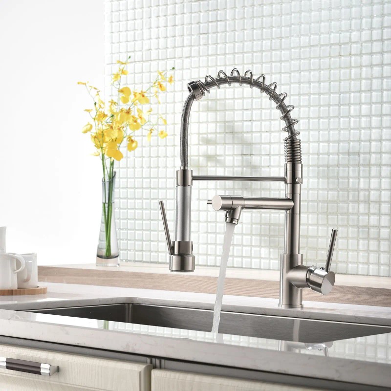 Commercial Kitchen Faucet Single Handle Single Lever Design with Pull