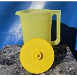 Tupperware Classic 1 Gallon Pitcher w/Push Botton  Brand Different Colors    New - Yellow