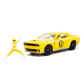 Power Rangers 1:24 2015 Dodge Challenger SRT Hellcat - Coche Fundido a Troquel y Figura Amarilla de 2.7 Pulgadas, Juguetes para niños y Adultos