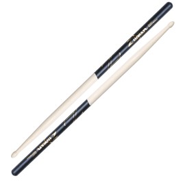 Zildjian 5A Hickory Drumsticks - Wood Tip - Black DIP