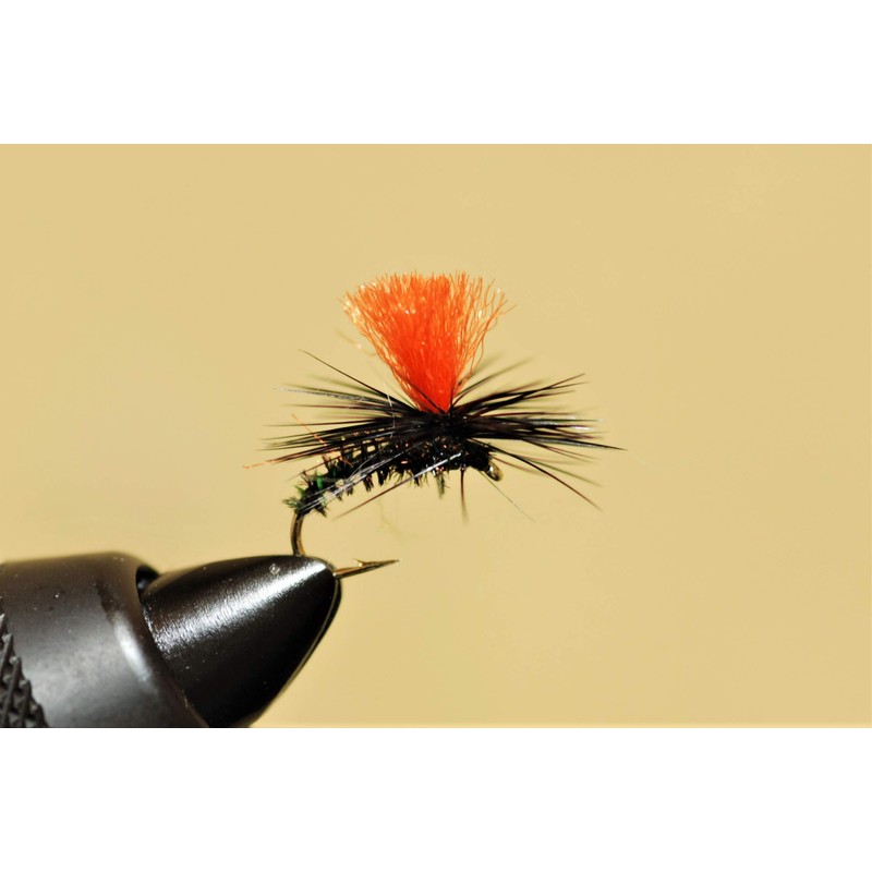 Fly Shop Complete Fly Set SD Selection Peacock Parachute SP14