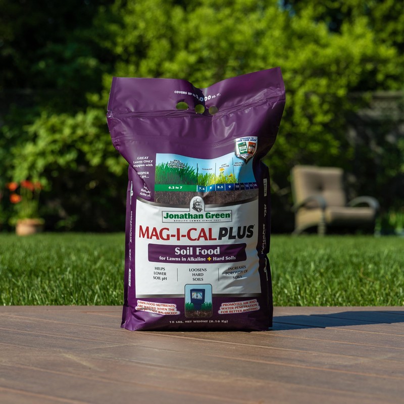 Jonathan Green (11357) Mag-I-Cal Plus Soil Food for Lawns in