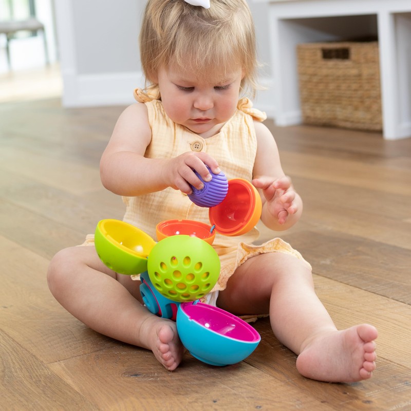Fat Brain Toys OombeeBall - Sensory Nesting Puzzle for Babies