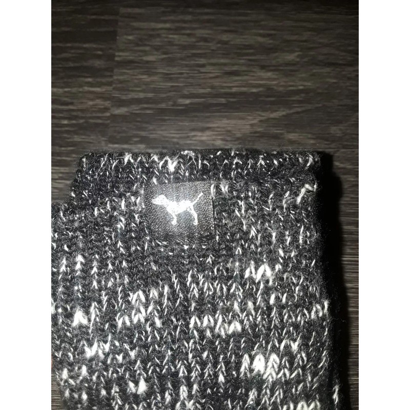 VS PINK crew sweater/boot Socks BRAND NEW