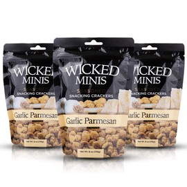 Wicked Minis Soup & Oyster Crackers-Saltine Crackers Salted Flavored Mini Puffed Soup, Savory Snacking Mix Seasoned Croutons Salad Toppers, Crackers for Chili 6oz(Garlic Parmesan, Pack of 3)