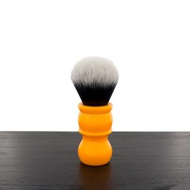 Yaqi R1710 Butterscotch Orange Tuxedo Synthetic Shaving Brush
