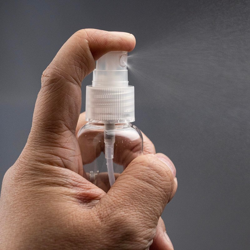 SEVENHEAD 100ml Plastic Essential Oil Spray Bottle 3.4OZ Three Color