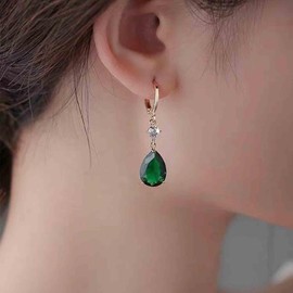 Aneneiceera Vintage Drop Emerald Earrings Gold Emerald Earrings Green Crystal Drop Earrings Retro Emerald Rhinestone Earrings Jewellery for Women and Girls, Zinc
