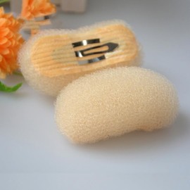 2Pcs Charming Bump It Up Hair Clip Bun Updo Hair Padding Pad Volume Inserts Hair Base Styling Clip Clamps Accessories Hair Increasing Tool for Women