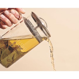 Rishi Tea Simple Brew Teapot - For 20oz Loose Tea Preparation, Built-in Strainer, Everyday Teaware, Easy to Clean, Borosilicate Glass, Enjoy Hot or Iced - 600ml