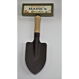 "Welcome to Marie's garden" hanging shovel sign