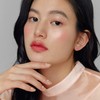 hince True Dimension Glow Cheek Powder