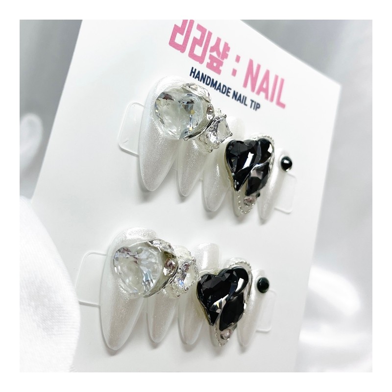 Black Aurora Princess Handmade Nail Tips - Short Oval /