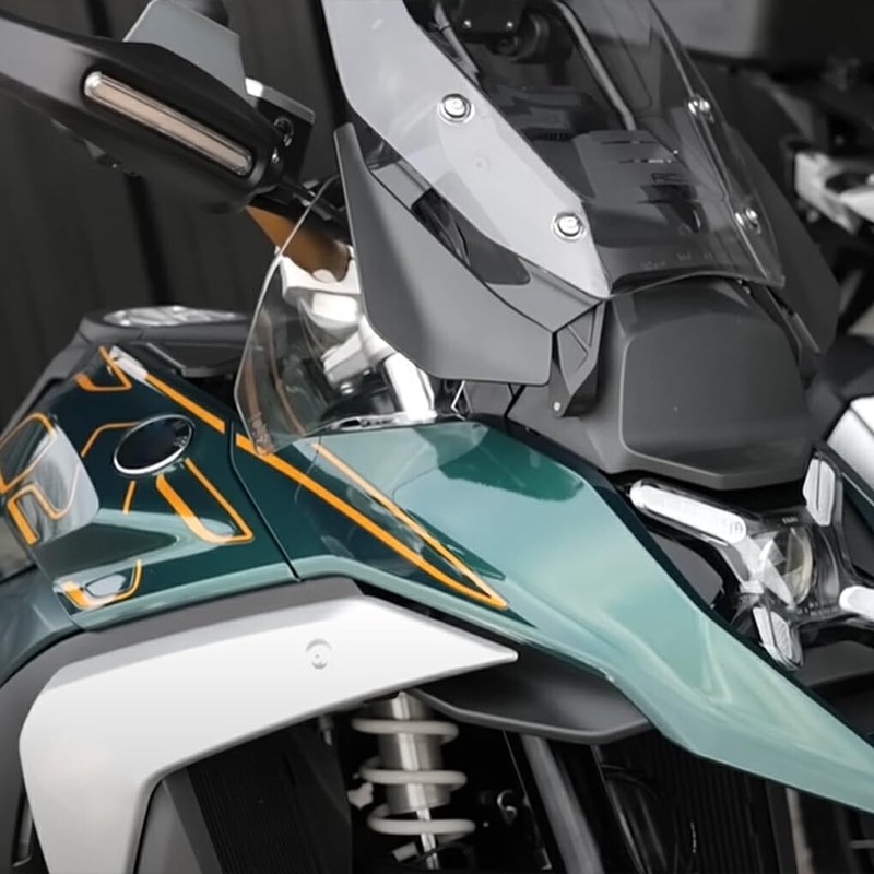 2pcs ABS Motorcycle Windshield Side Wind Deflector Spoiler For R1300GS