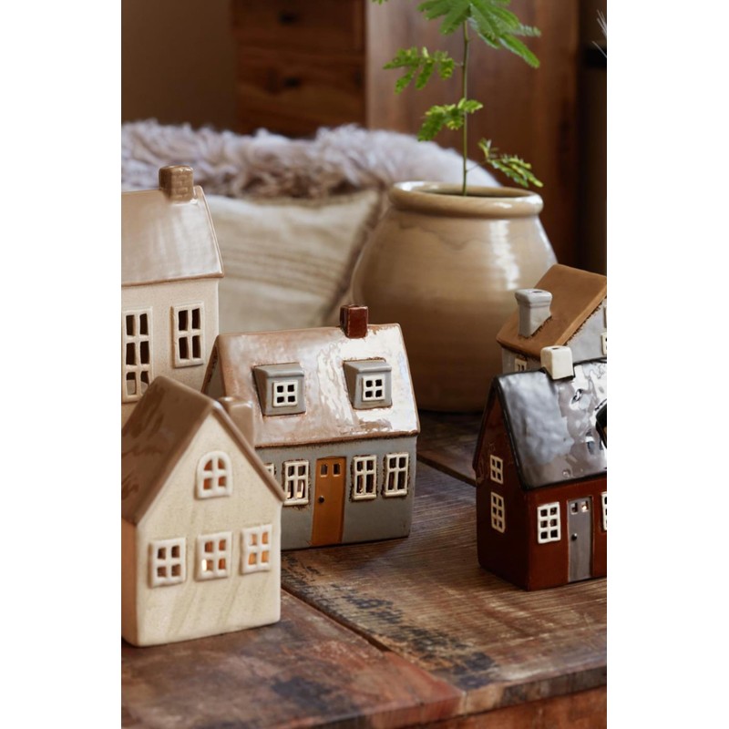 IB Laursen [A] House f/Tea Light 4 Window Simple Facade