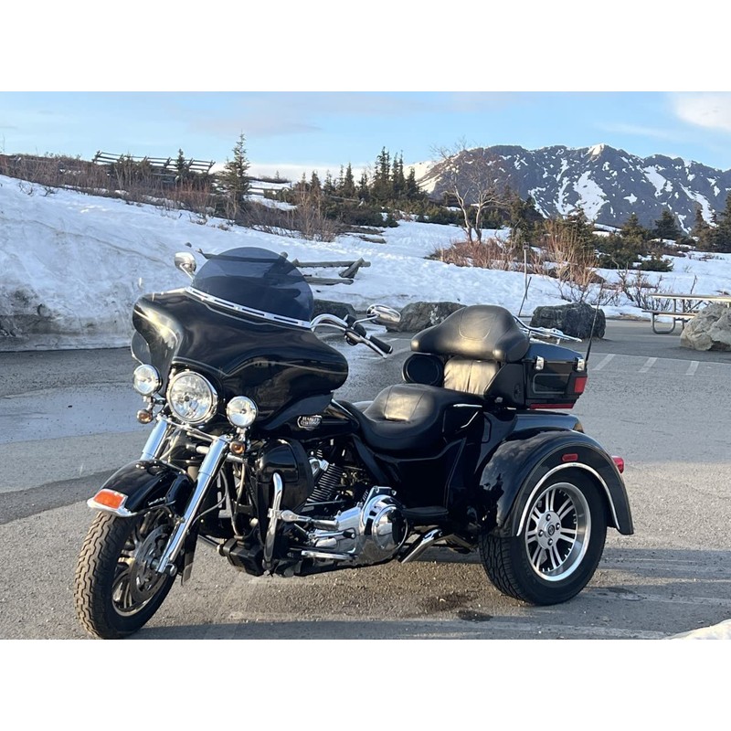 Sled Shields 10" DARK TINT windshield compatible with Harley Davidson