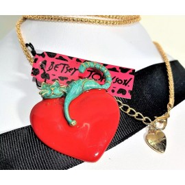 BETSEY JOHNSON JEWELRY YOUR KITTY HAS YOUR HEART PIN/PENDANT RED HEART TEAL CAT