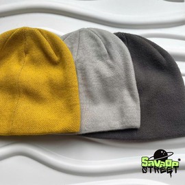 Trendy Knit Beanie | Bird Toque Winter Hat  Perfect for Ski, Snow & Streetwear Vibes – Unisex Must-Have:_Red with gold