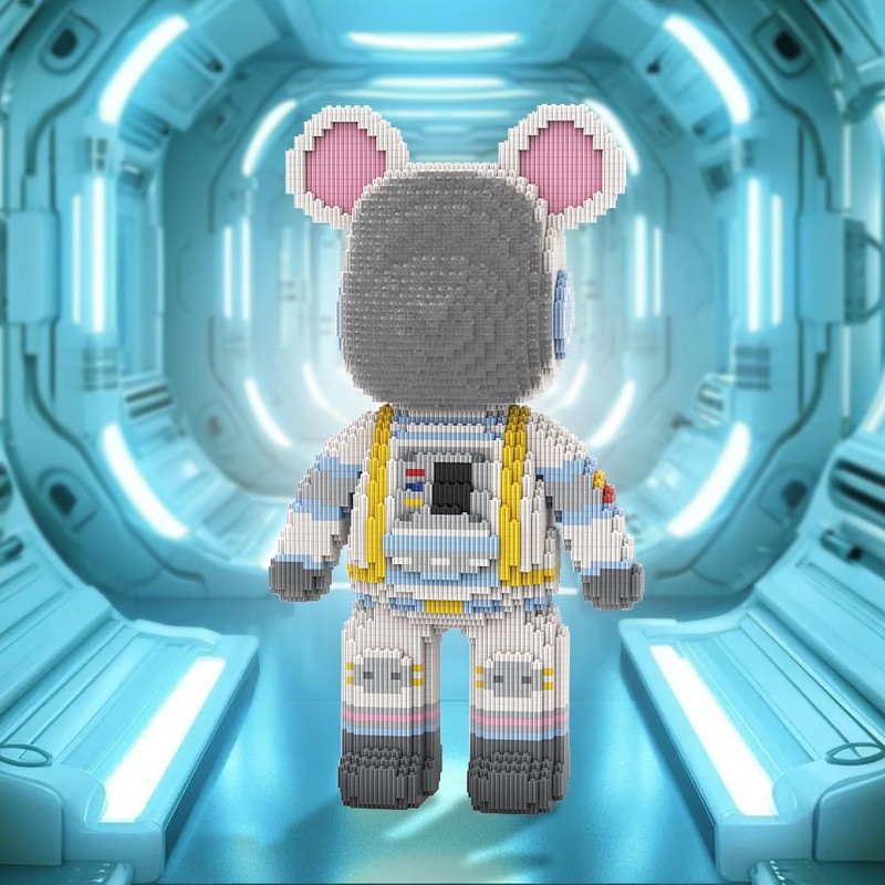 DAHONPA Animal Astronaut Bear Micro Building Blocks for Adults (5100