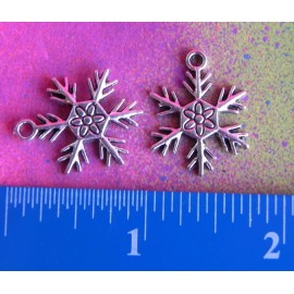 Unbranded 50 Silver Snowflake Snow Flakes Metal Winter Christmas Holiday Decoration Charms