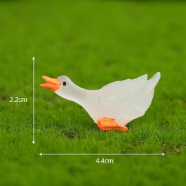 DPWOUM 3pcs White Miniature Resin White Gooses Figurine Mini Animal Resin Statues Ornaments for Home Garden Lawn Decoration Garden Supplies Garden Sculptures and Statues