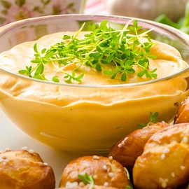 Shelf-Stable Cheese Spread – Gourmet Sharp Cheddar Spreadable Cheese for Crackers, Chips & Pretzels, Creamy Cheese Dip for Snacking & Entertaining, Sharp Cheddar, 8oz