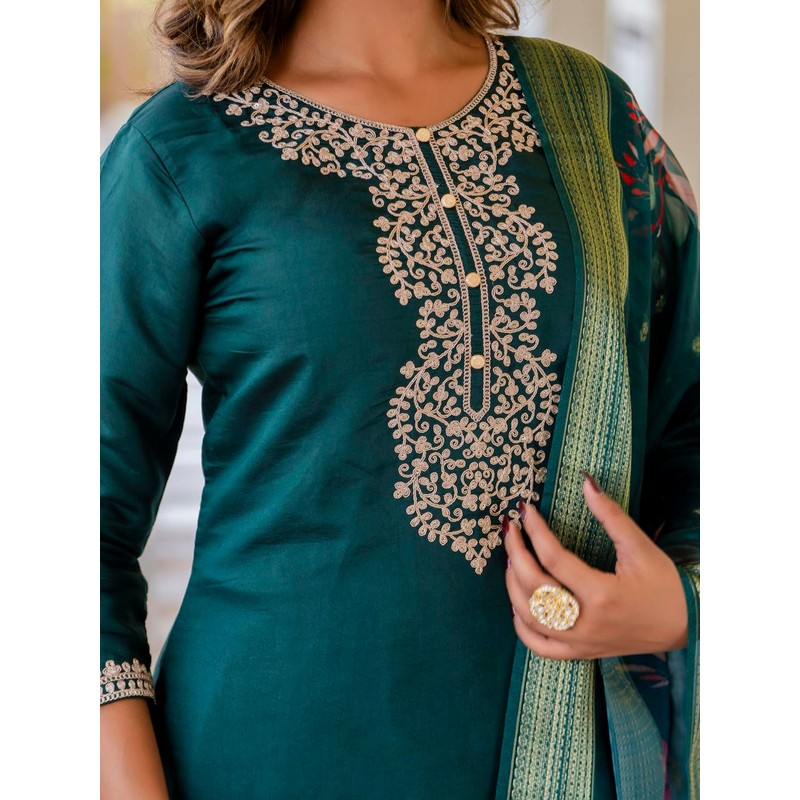 VredeVogel Kurta Set with Dupatta | Viscose Roman Silk Embroidered