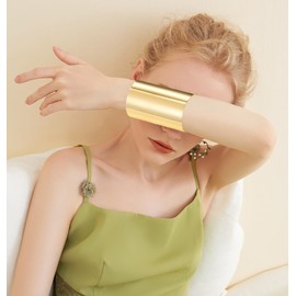 MONAZEO 2Pcs Cuff Bangle Bracelet for Women Open Wide Wire Bracelets Gold Wrist Cuff Wrap Bracelet Adjustable(1G)