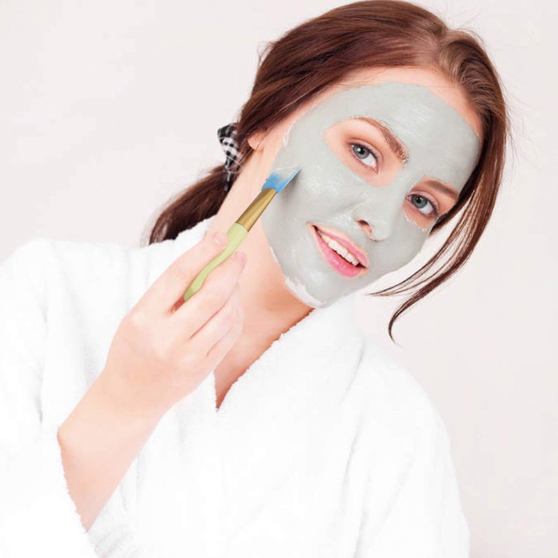 Cuttte 4pcs Silicone Face Mask Applicators, Hairless Facial Brushes for