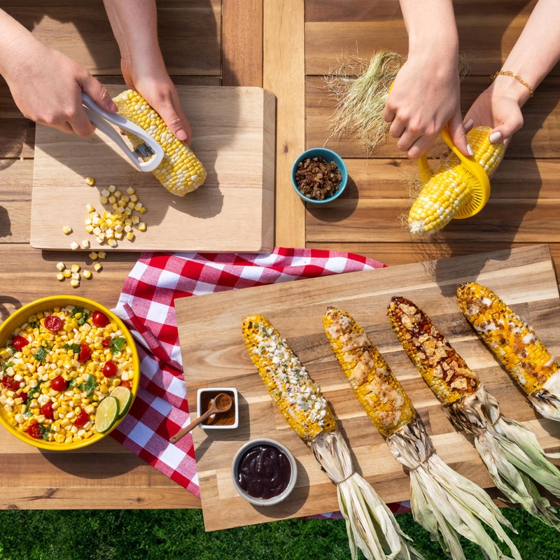 Chef’n Nesting Corn Tool Set, Corn Peeler and Desilker Brush,